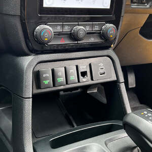 Pirate Camp Co. Dash Switch Cluster to suit 10" Screen Ford Ranger and Everest 2022 - Onwards 