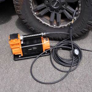 Campboss 4x4 Boss Air Portable Compressor with Wireless Remote